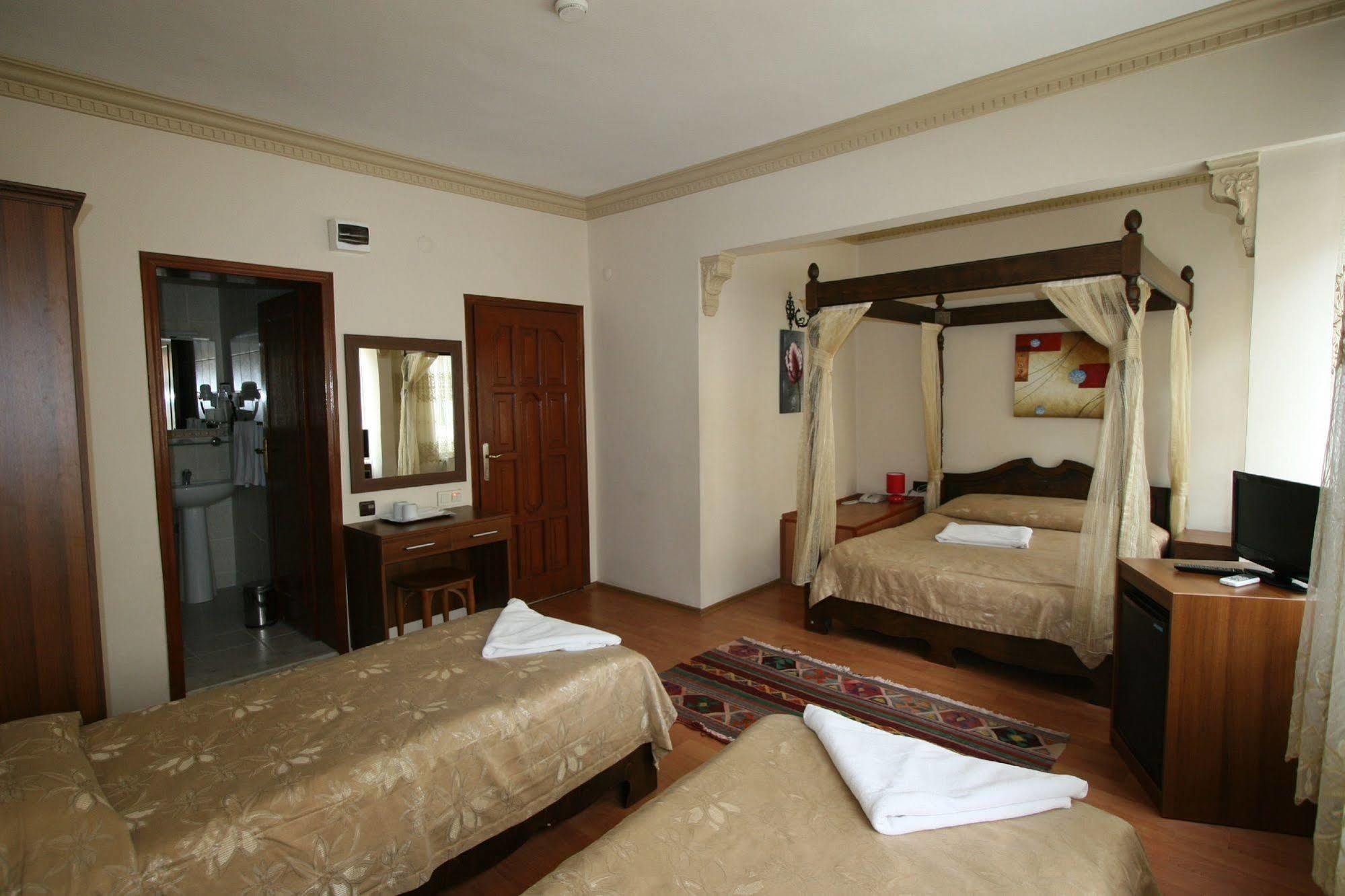 Hotel Hanedan