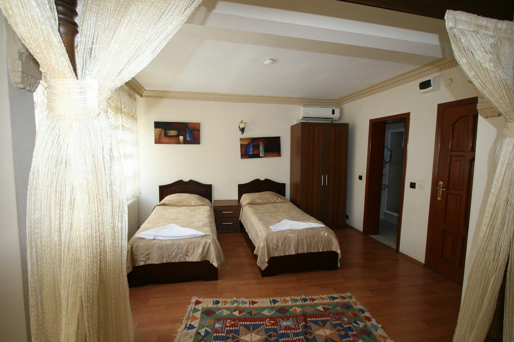 Hanedan 3* Provincia di Istanbul